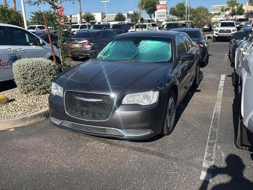 2015 Chrysler 300 Limited