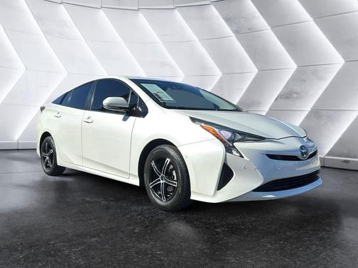 2016 Toyota Prius Four