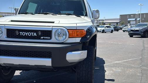 Iceberg 2014 Toyota FJ Cruiser Base