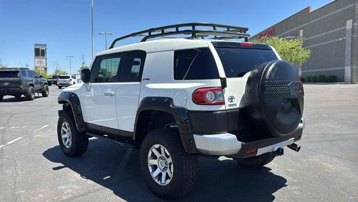 Iceberg 2014 Toyota FJ Cruiser Base