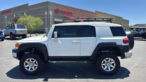 Iceberg 2014 Toyota FJ Cruiser Base