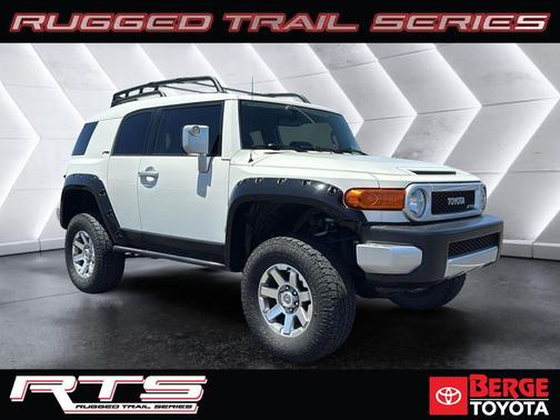 Iceberg 2014 Toyota FJ Cruiser Base
