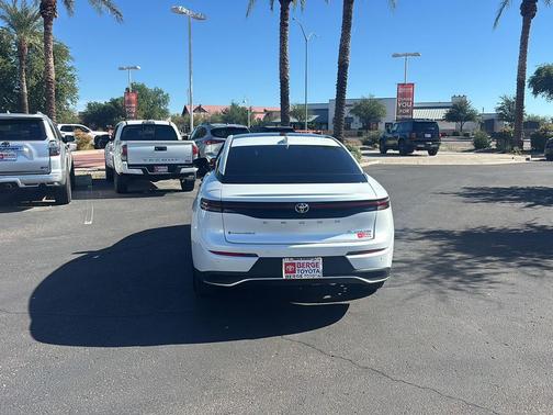 2024 Toyota Crown Platinum