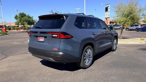 2026 Toyota Grand Highlander Platinum