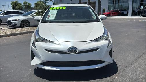 Blizzard Pearl 2017 Toyota Prius Three