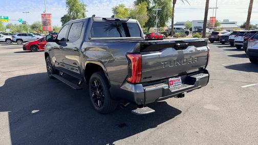2026 Toyota Tundra Hybrid Platinum
