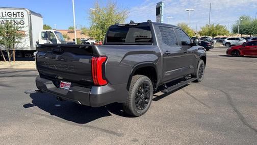 2026 Toyota Tundra Hybrid Platinum