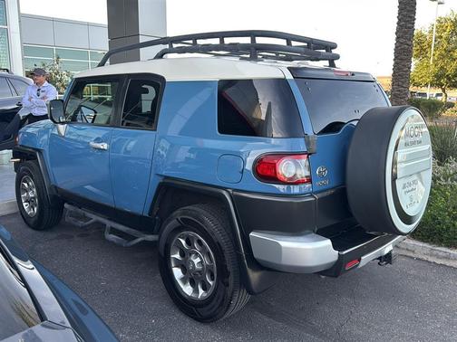 2012 Toyota FJ Cruiser Base