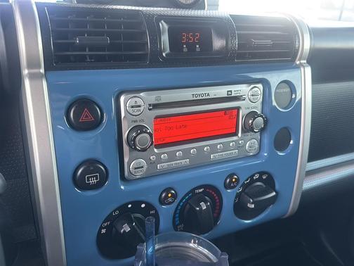 2012 Toyota FJ Cruiser Base