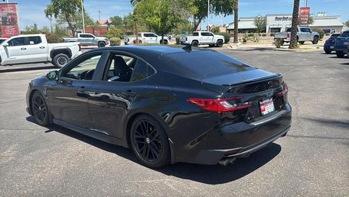 Midnight Black Metallic 2026 Toyota Camry SE