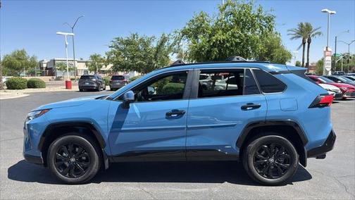2022 Toyota RAV4 Hybrid SE