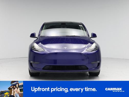 Blue 2023 Tesla Model Y Long Range