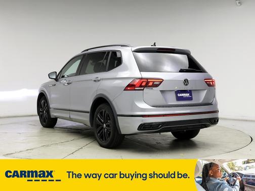 2022 Volkswagen Tiguan SE R-Line Black
