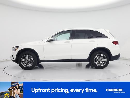 White 2022 Mercedes-Benz GLC 300
