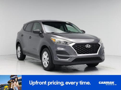 Gray 2020 Hyundai TUCSON SE