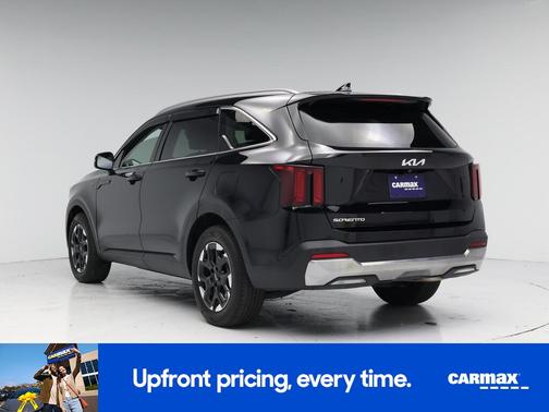 Black 2025 Kia Sorento S