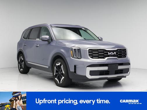 Silver 2023 Kia Telluride S