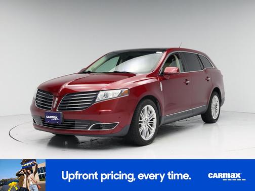 Red 2018 Lincoln MKT Reserve