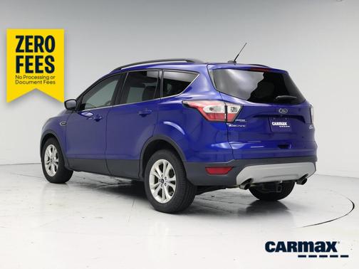 Blue 2017 Ford Escape SE
