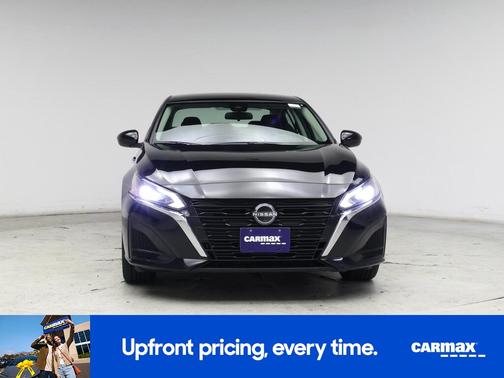 2023 Nissan Altima SV