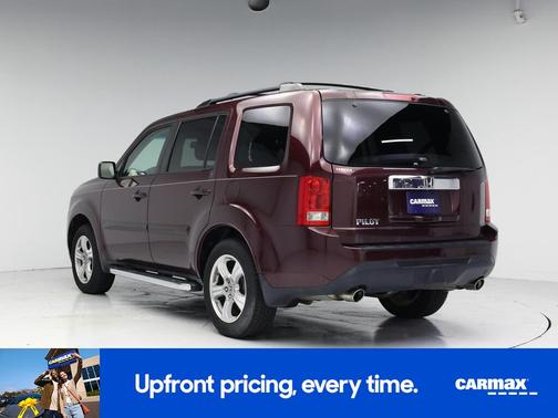 Burgundy 2015 Honda Pilot EX