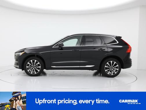 Black 2023 Volvo XC60 B5 Plus Bright Theme