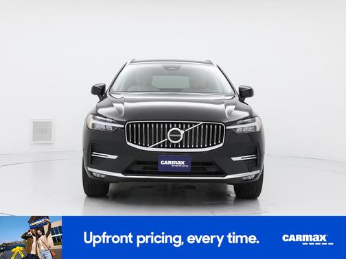 Black 2023 Volvo XC60 B5 Plus Bright Theme