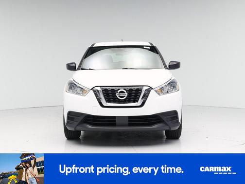 White 2020 Nissan Kicks S