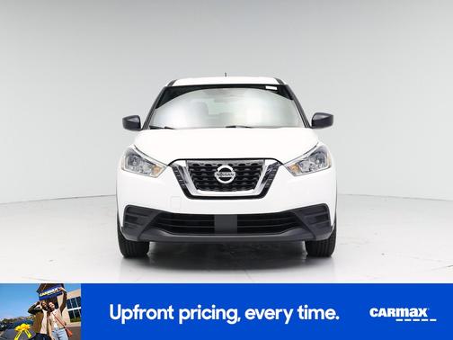 White 2020 Nissan Kicks S
