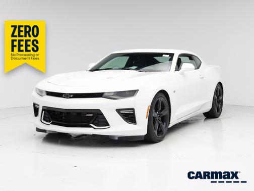 White 2017 Chevrolet Camaro SS