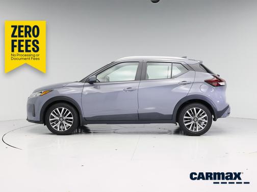 Gray 2021 Nissan Kicks SV