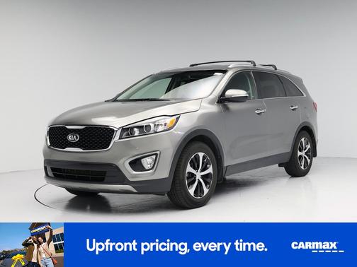 Gray 2016 Kia Sorento EX