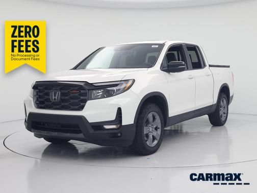 White 2025 Honda Ridgeline Trailsport