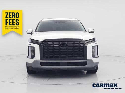White 2023 Hyundai PALISADE SEL
