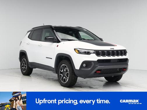 White 2025 Jeep Compass Trailhawk
