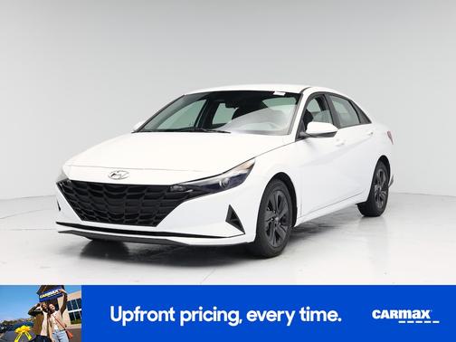 White 2021 Hyundai ELANTRA SEL