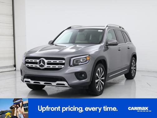 Gray 2022 Mercedes-Benz GLB 250
