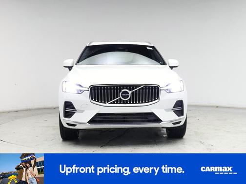 2023 Volvo XC60 Recharge Plug-In Hybrid T8 Plus Bright Theme