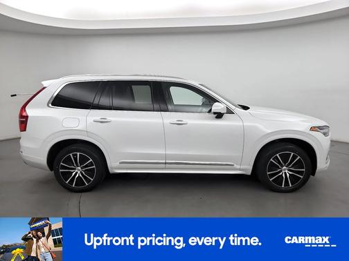 2022 Volvo XC90 Recharge Plug-In Hybrid T8 Inscription Expression
