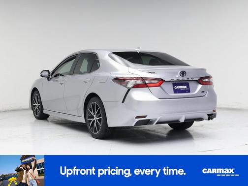 Silver 2021 Toyota Camry SE