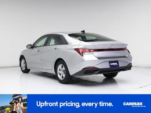2021 Hyundai ELANTRA SE