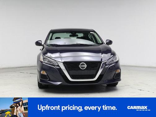 2022 Nissan Altima SV