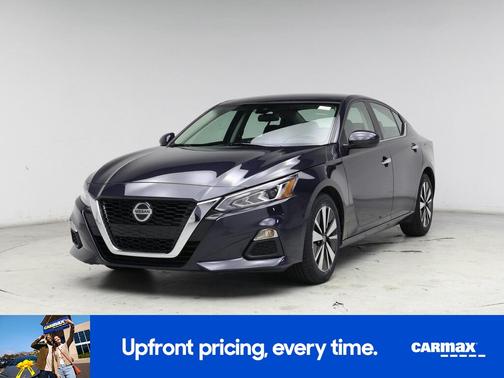 2022 Nissan Altima SV