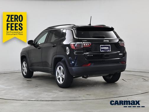 Black 2023 Jeep Compass Latitude