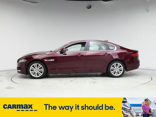 2017 Jaguar XF Premium
