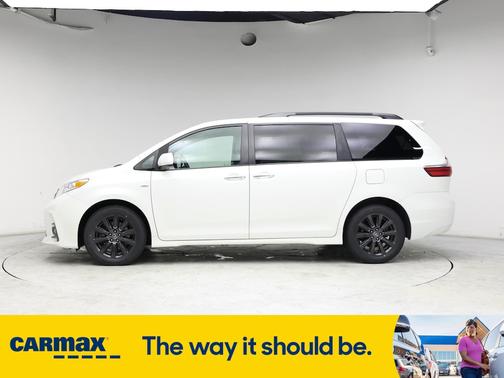 2019 Toyota Sienna XLE Premium