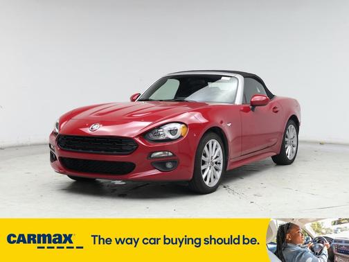 2017 FIAT 124 Spider Lusso