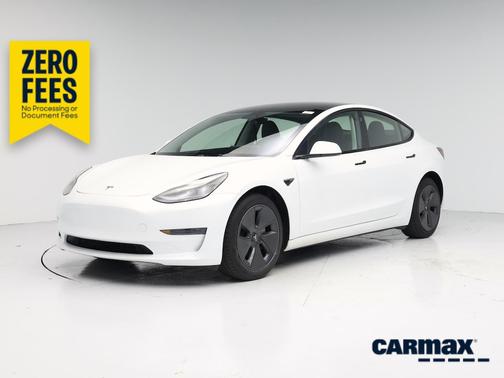 White 2023 Tesla Model 3