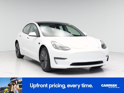 White 2023 Tesla Model 3