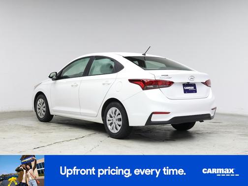 2022 Hyundai Accent SE